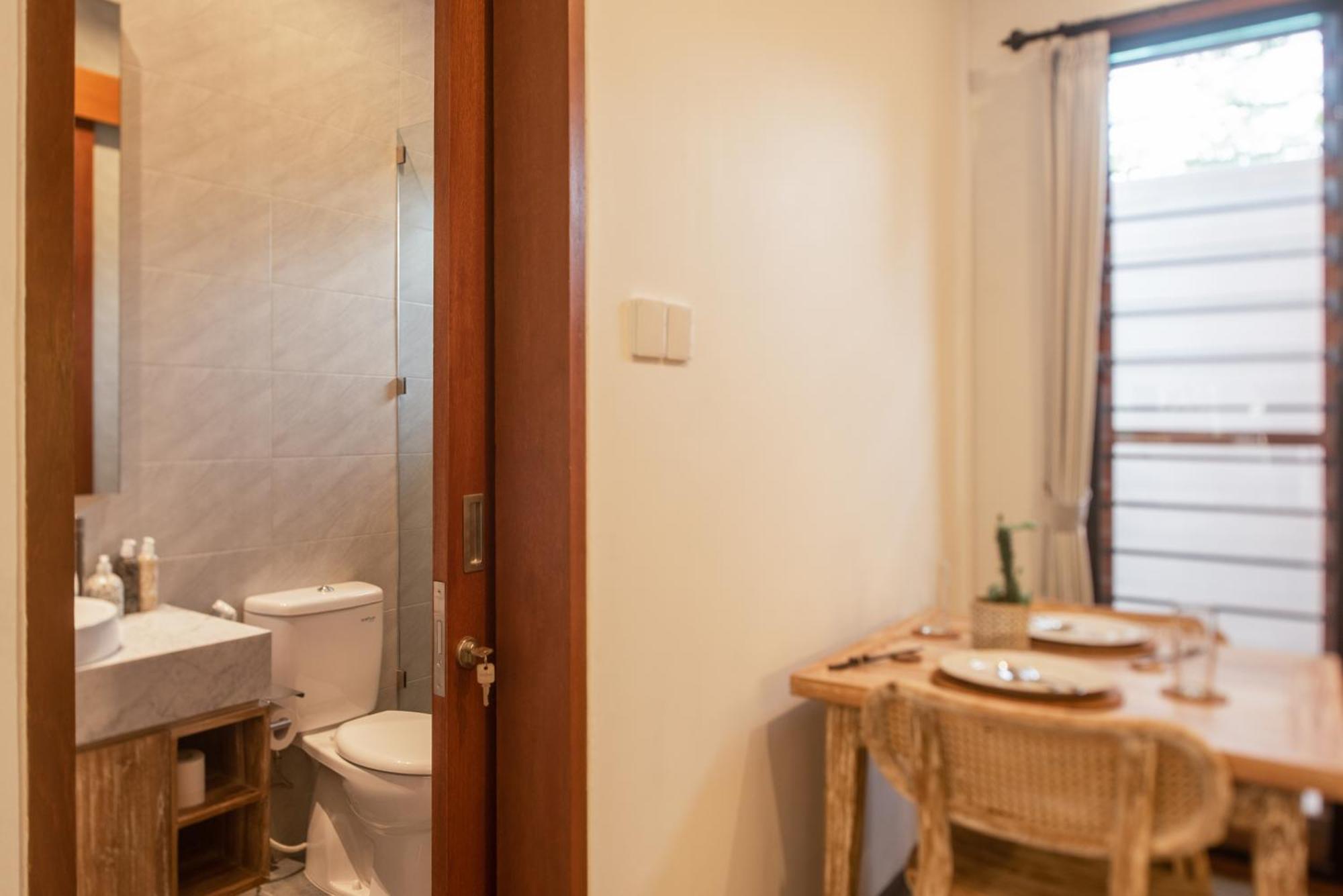 Hotel The Cozy Haven Sanur Exterior foto